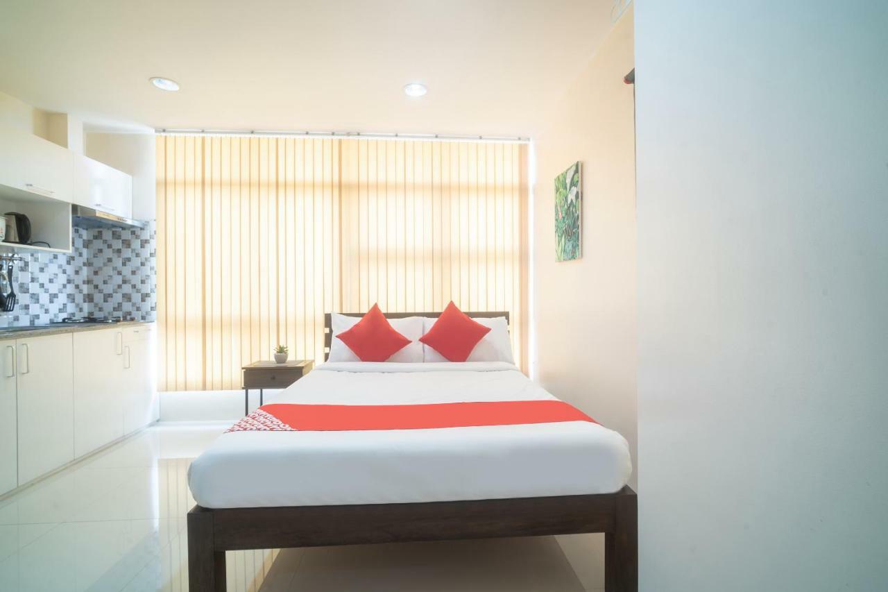 Oyo 199 Solange Apartelle Davao Luaran gambar