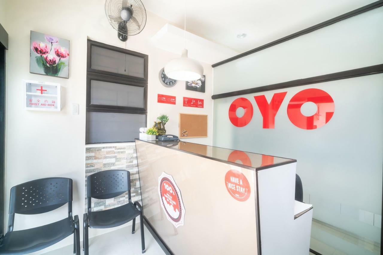 Oyo 199 Solange Apartelle Davao Luaran gambar