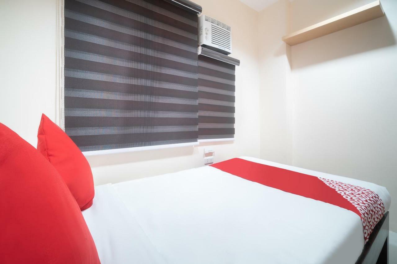 Oyo 199 Solange Apartelle Davao Luaran gambar