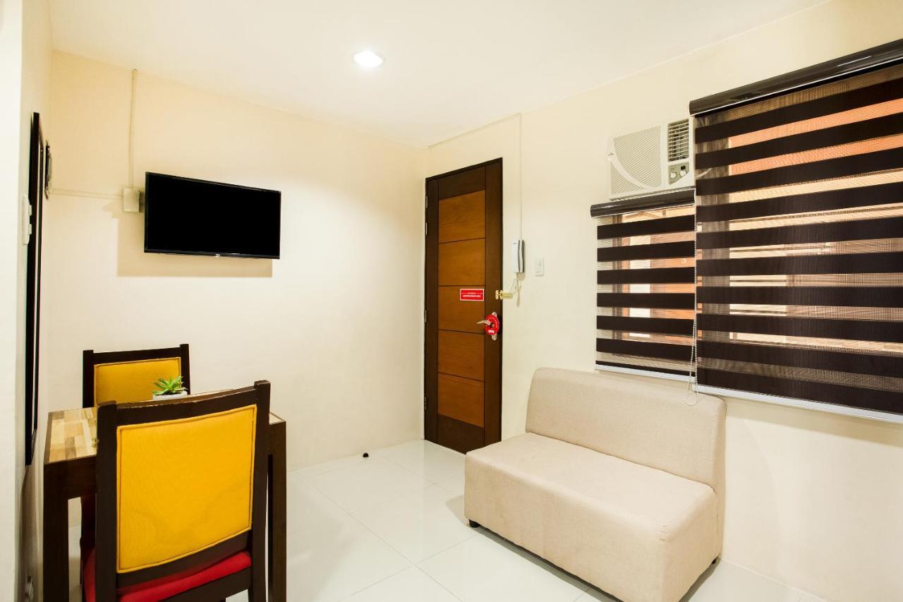 Oyo 199 Solange Apartelle Davao Luaran gambar