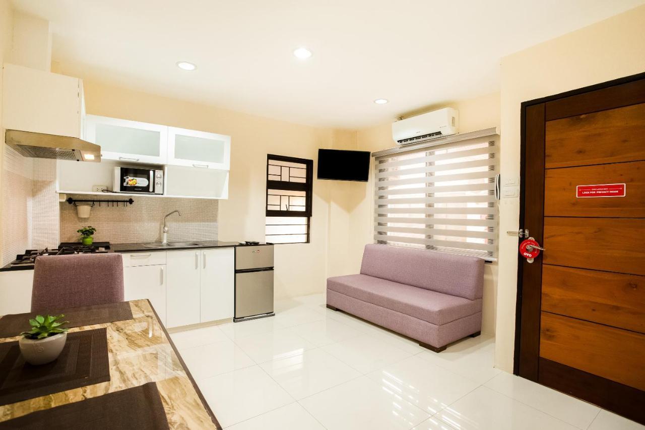 Oyo 199 Solange Apartelle Davao Luaran gambar